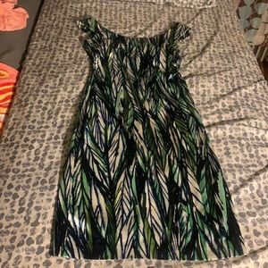 Very elegant dress perfect for formal events